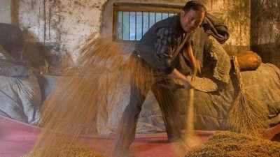 雅大釀酒設備能替換傳統(tǒng)設備嗎？看看你就知道了！