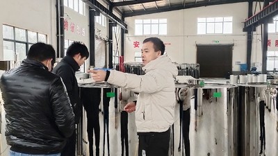 為什么越來(lái)越多的人選擇春季用蒸酒設(shè)備釀酒？