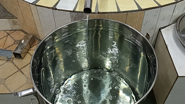 冬季用新型釀酒設備釀出來的酒為什么更易渾濁？